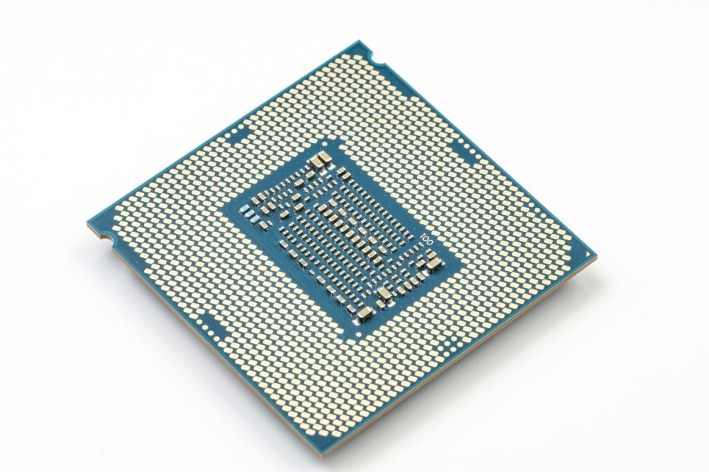 cpu, processor, chip-4393384.jpg